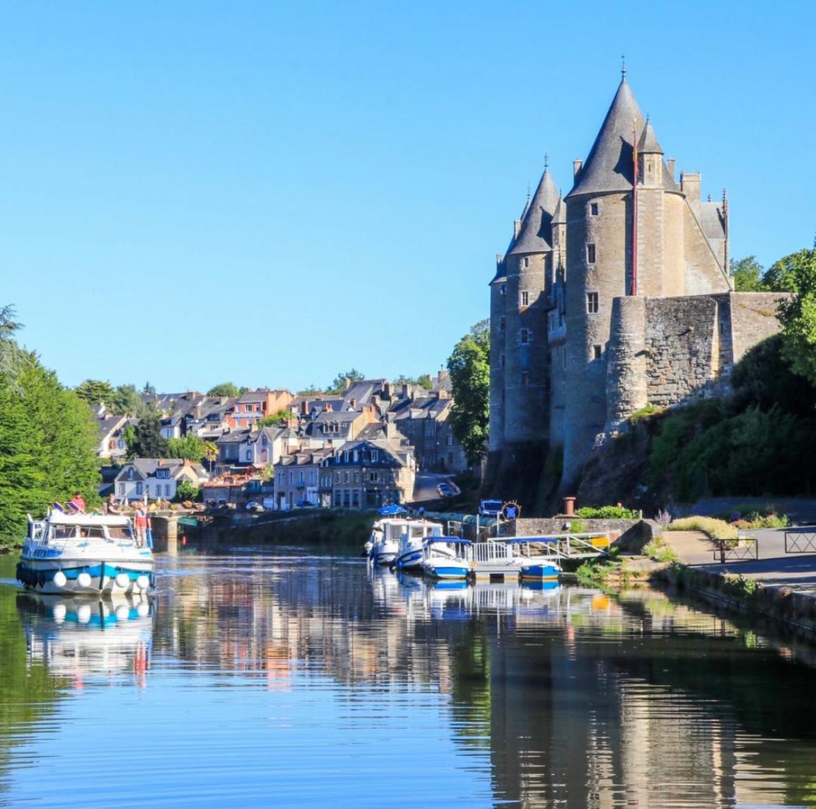 Home Vert La Suite Forges de Lanouee Exterior foto